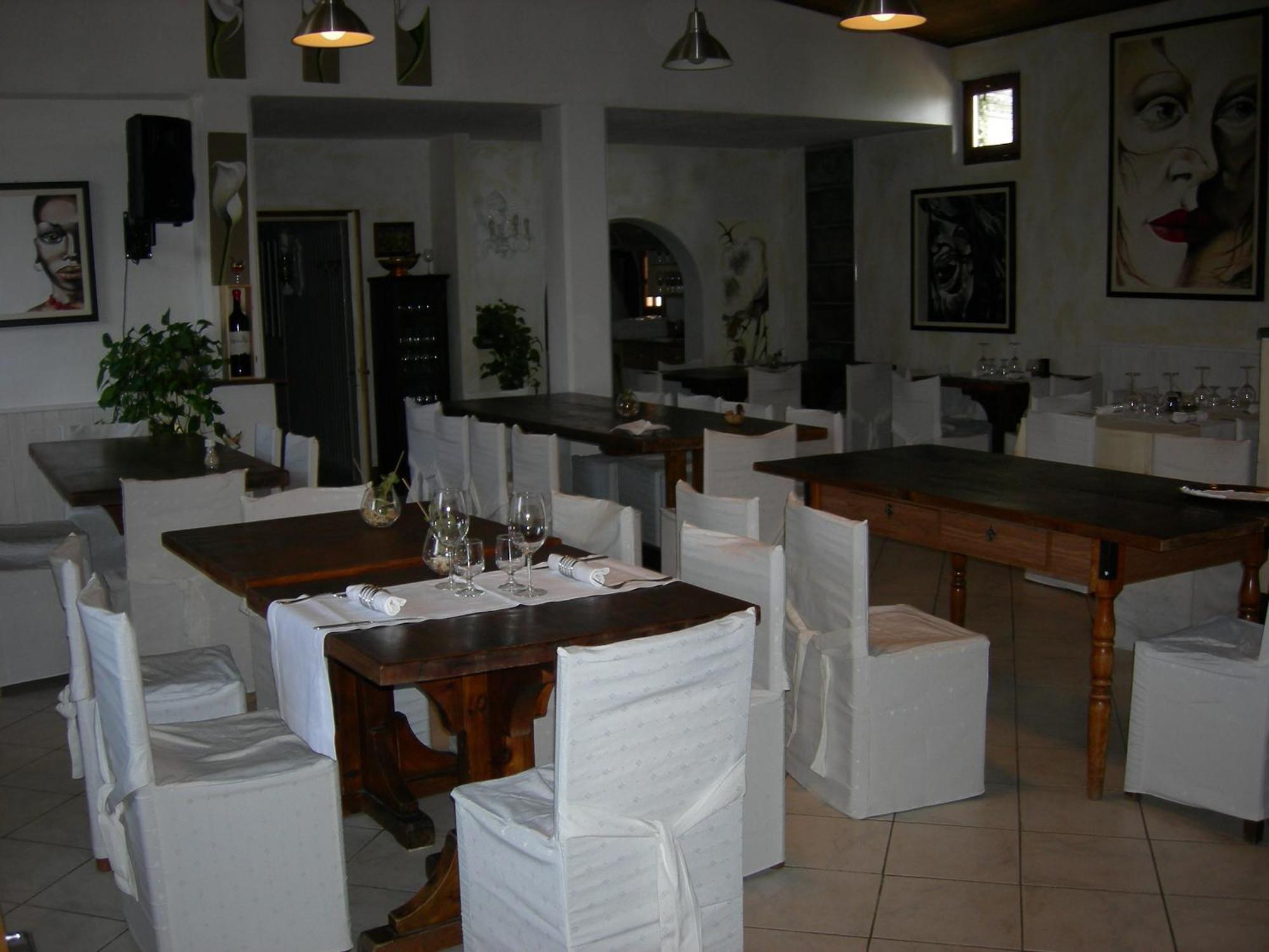 Premiata Osteria Dei Fiori Cortiglione Exterior foto